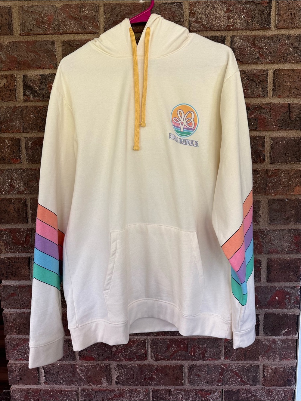 Busch Gardens Retro Rainbow Stripe Hoodie Cream Pastel Yellow Large Theme Park